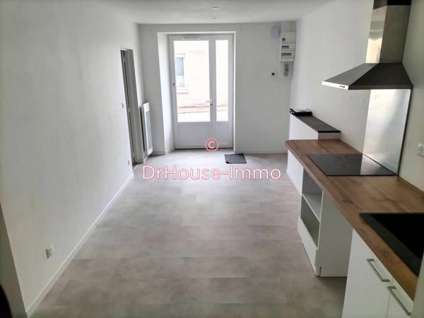 Immeuble à vendre 10 pièces de 218 m²