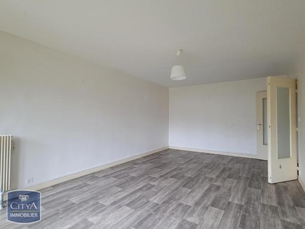 Appartement à louer 3 pièces 69.29m² Saint-Brieuc (22000)