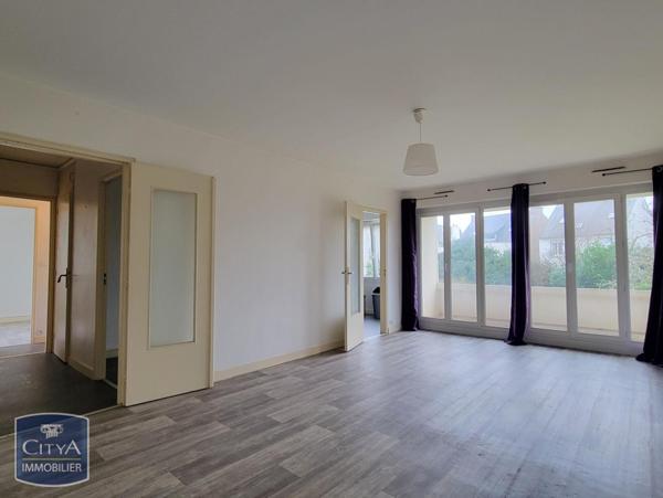Appartement à louer 3 pièces 69.29m² Saint-Brieuc (22000)