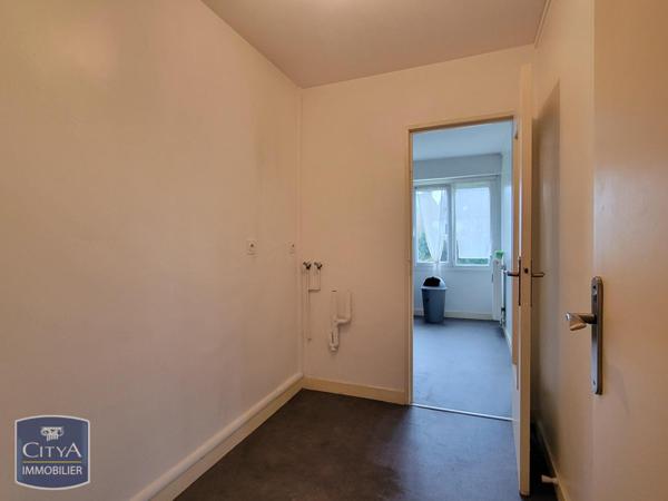 Appartement à louer 3 pièces 69.29m² Saint-Brieuc (22000)