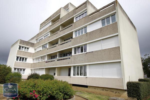 Appartement à louer 3 pièces 69.29m² Saint-Brieuc (22000)