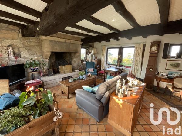 Demeure 7 pièces de 167 m² à Pleumeur-Bodou (22560)