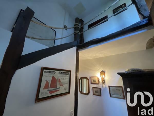 Demeure 7 pièces de 167 m² à Pleumeur-Bodou (22560)