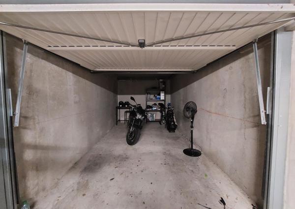 Parking + appartement