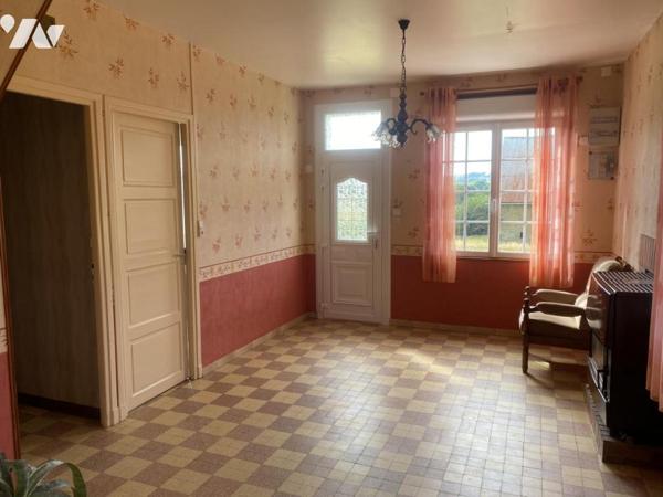 MAISON avec BATIMENTS ET TERRAIN