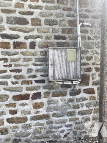 MAISON avec BATIMENTS ET TERRAIN