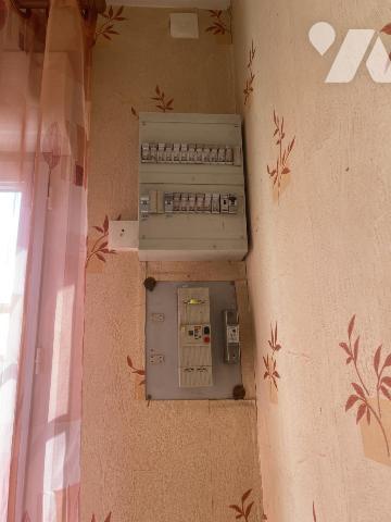 MAISON avec BATIMENTS ET TERRAIN