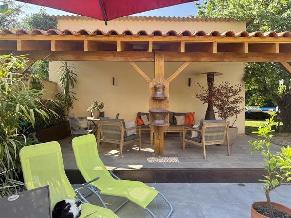 Saint-Vite (47500) LOT ET GARONNE Saint Vite Maison en pierre avec 3 chambres, maison des ami et jardin