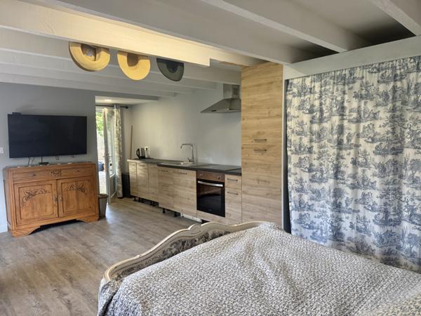 Saint-Vite (47500) LOT ET GARONNE Saint Vite Maison en pierre avec 3 chambres, maison des ami et jardin