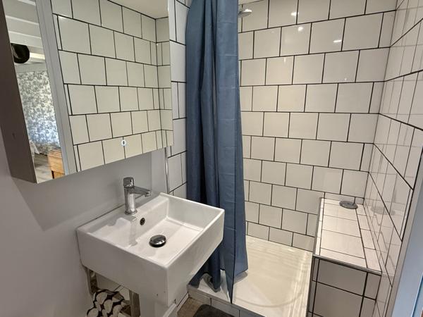 Saint-Vite (47500) LOT ET GARONNE Saint Vite Maison en pierre avec 3 chambres, maison des ami et jardin