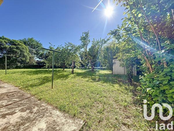 Maison traditionnelle 5 pièces de 140 m² à Vayres (33870)