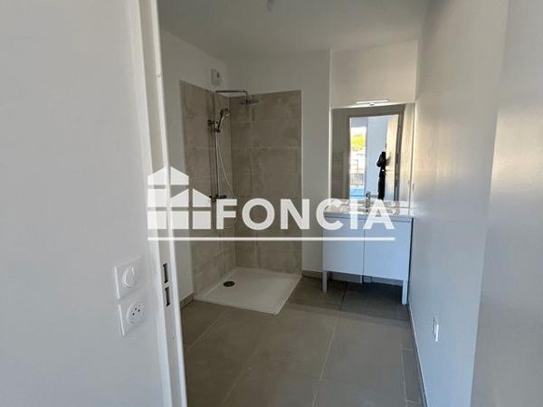 Location Studio 30 m² - PARENTHESE Vitrolles 13127