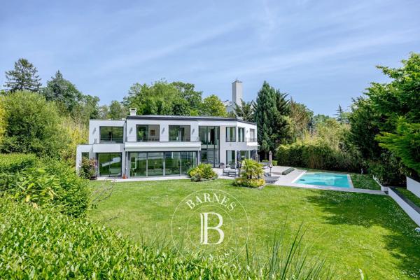 Rueil-Malmaison, Maison 5 Chambres -  500 m² à vendre