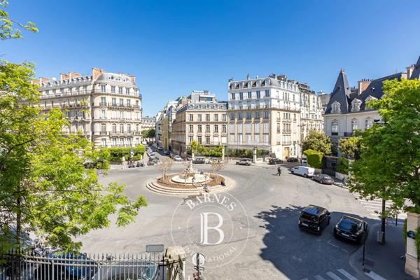 Rueil-Malmaison, Maison 5 Chambres -  500 m² à vendre