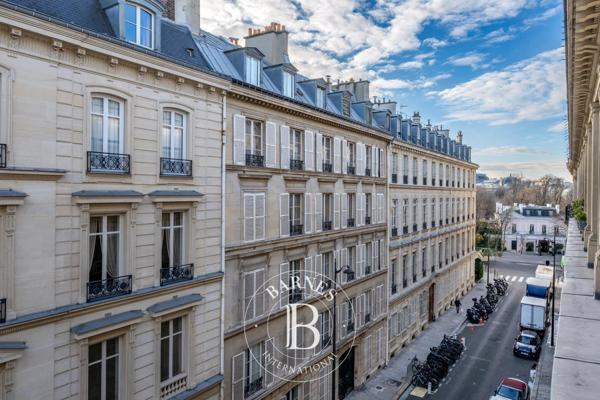 Rueil-Malmaison, Maison 5 Chambres -  500 m² à vendre