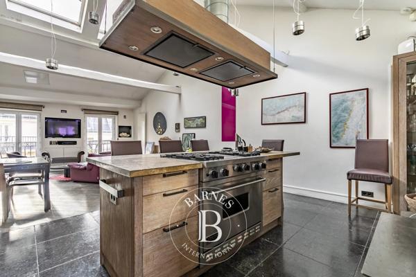 Rueil-Malmaison, Maison 5 Chambres -  500 m² à vendre
