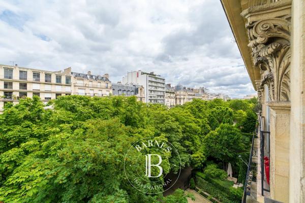 Rueil-Malmaison, Maison 5 Chambres -  500 m² à vendre