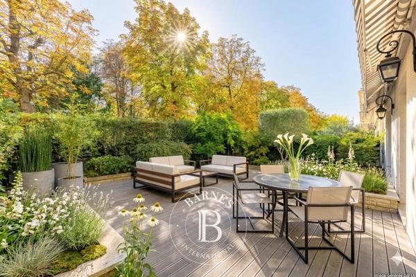 Rueil-Malmaison, Maison 5 Chambres -  500 m² à vendre
