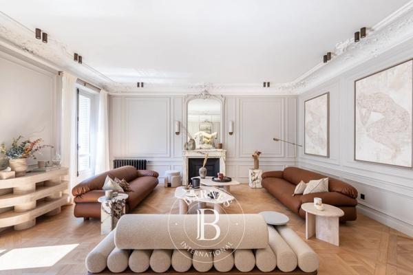 Rueil-Malmaison, Maison 5 Chambres -  500 m² à vendre