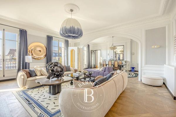 Rueil-Malmaison, Maison 5 Chambres -  500 m² à vendre