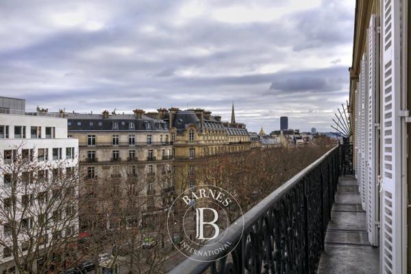 Rueil-Malmaison, Maison 5 Chambres -  500 m² à vendre
