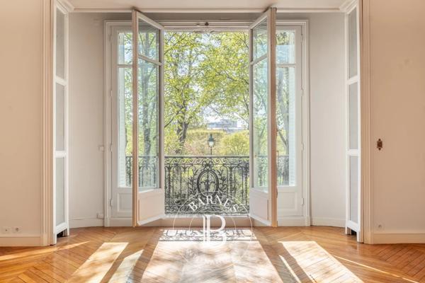 Rueil-Malmaison, Maison 5 Chambres -  500 m² à vendre