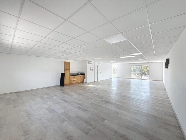 À vendre – Local commercial 100 M² / Puget-sur-Argens