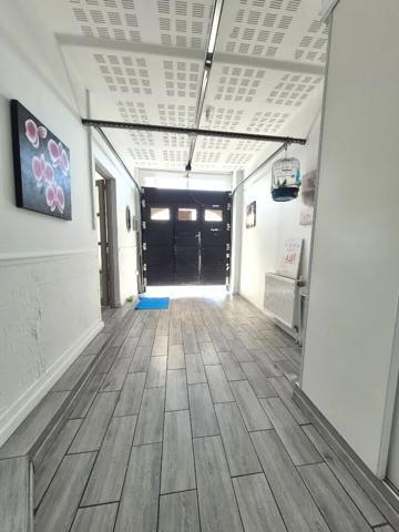 Maison à vendre 8 pièces 125m² Cambrai (59400)