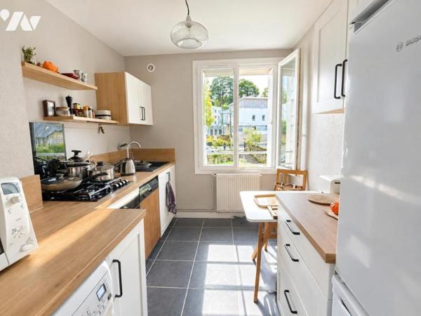 2348 - MORLAIX - APPARTEMENT T3 - 54M² - DERNIER ETAGE COPROPRIETE RENOVEE