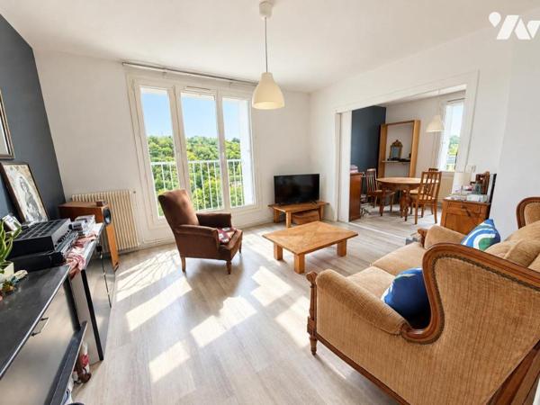 2348 - MORLAIX - APPARTEMENT T3 - 54M² - DERNIER ETAGE COPROPRIETE RENOVEE