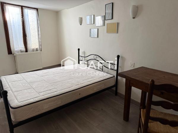VALREAS, 84600, ANCIEN HÔTEL à rénover