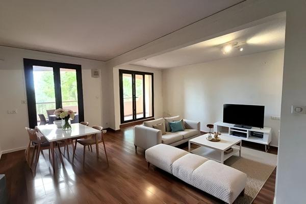 Appartement La Crau 4 pièce(s) 89.15 m2