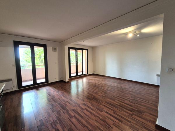 Appartement La Crau 4 pièce(s) 89.15 m2