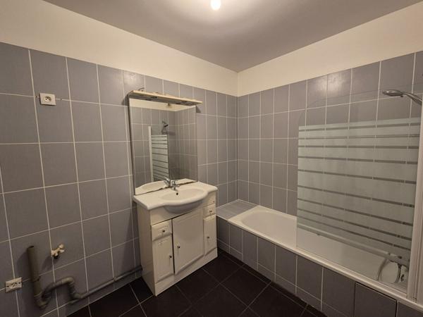 Appartement La Crau 4 pièce(s) 89.15 m2