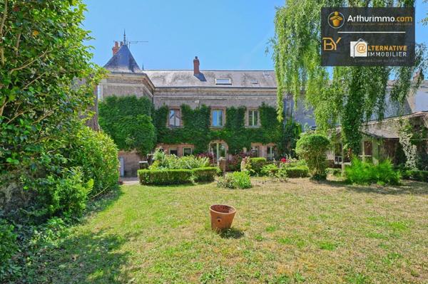Vente Propriété 12 pièces 292 m2 à Cholet