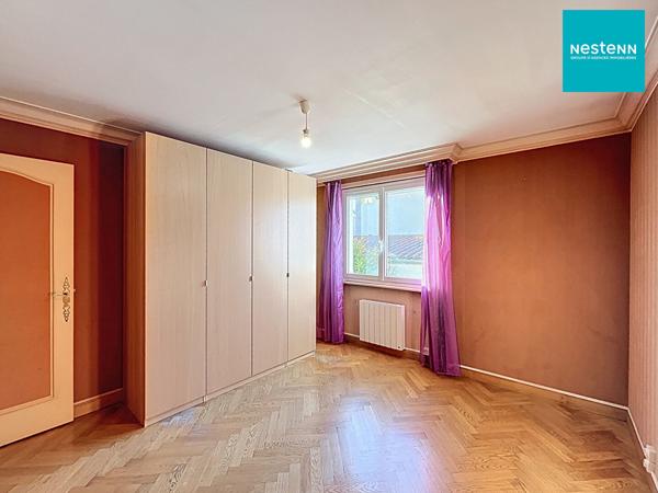 Maison familiale - Montbrison 7 pièce(s) 165 m² - 5 chambres - terrain clos de 1041 m²