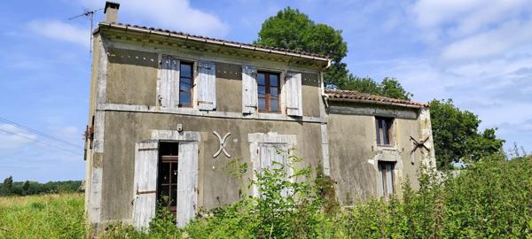 Maison à rénover au Nord de Saintes