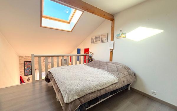 Appartement à vendre    3 pièces •  Saint-Germain-lès-Corbeil