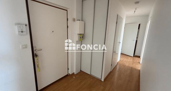 Location Appartement 3 pièces 70 m² - Reims 51100