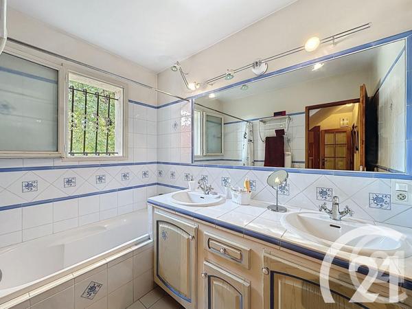 Maison à vendre  5 pièces - 110,20 m2 TAILLADES - 84