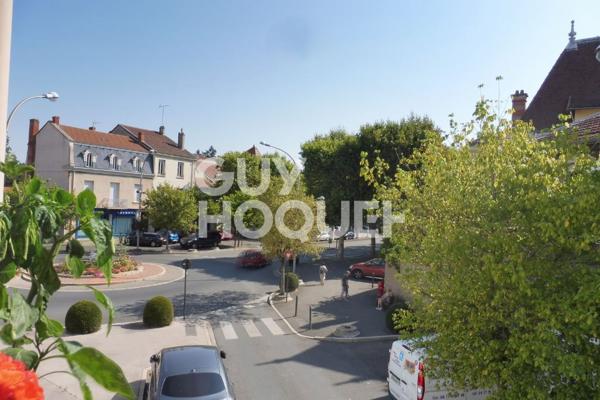 EN EXCLUSIVITE PLEIN CENTRE DE FEURS APPARTEMENT DE 98 m²!!!!