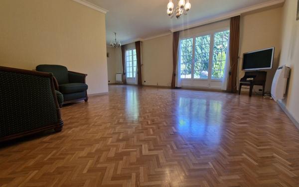 Maison à vendre    5 pièces • 101,19 m2 Vaires-sur-Marne