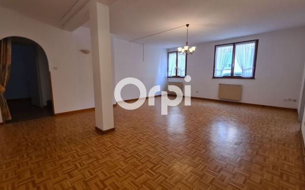 Appartement à louer    4 pièces •  Neuf-Brisach