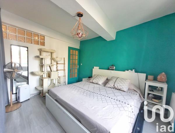 Apartment for sale 2 rooms 49 m² Solliès-Pont