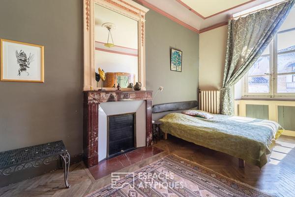 Maison de maître du XVIIIe siècle avec accès privé à la rivière