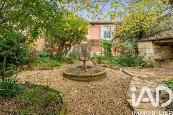 Maison à vendre 7 pièces 217 m² Manduel