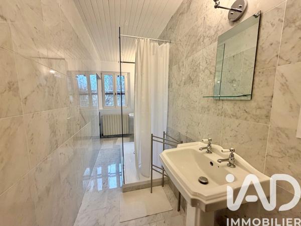 Maison à vendre 7 pièces 217 m² Manduel