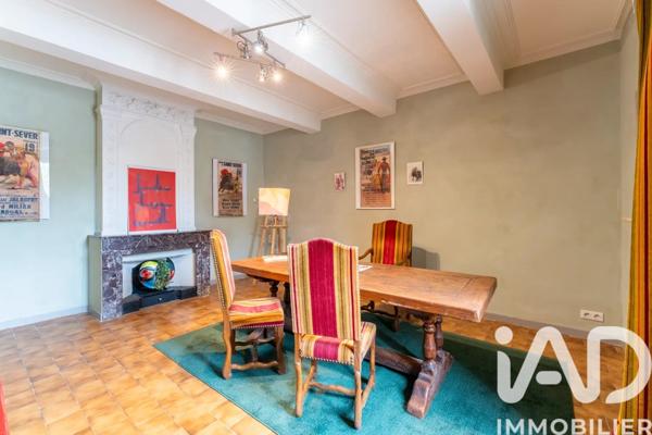 Maison à vendre 7 pièces 217 m² Manduel