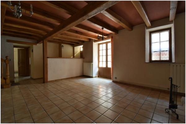Maison à vendre 4 pièces USSEL (19)