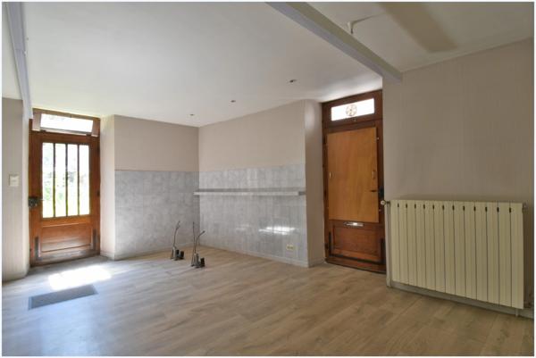 Maison à vendre 4 pièces USSEL (19)